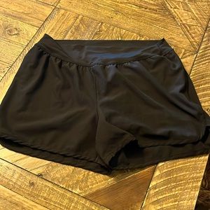 GB Girls black athletic shorts size XL